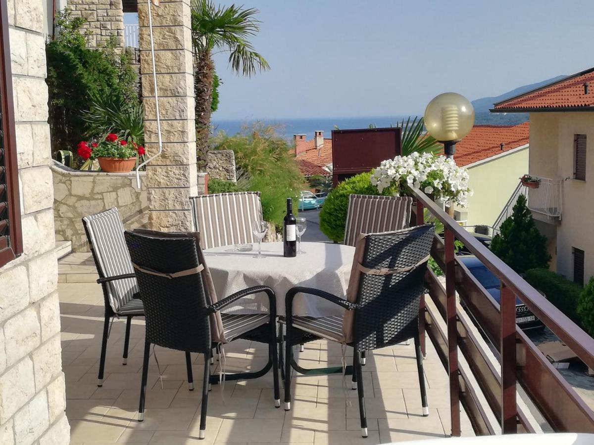 Apartments With A Parking Space Rabac, Labin - 13151 Exterior foto